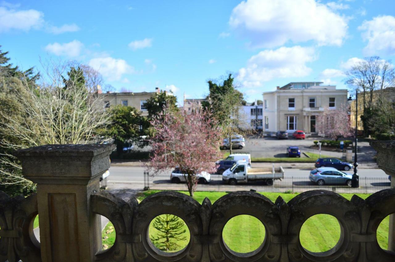 Flat 3, 6 Lypiatt Terrace Cheltenham Gloucestershire Gl50 2Sx Eksteriør billede